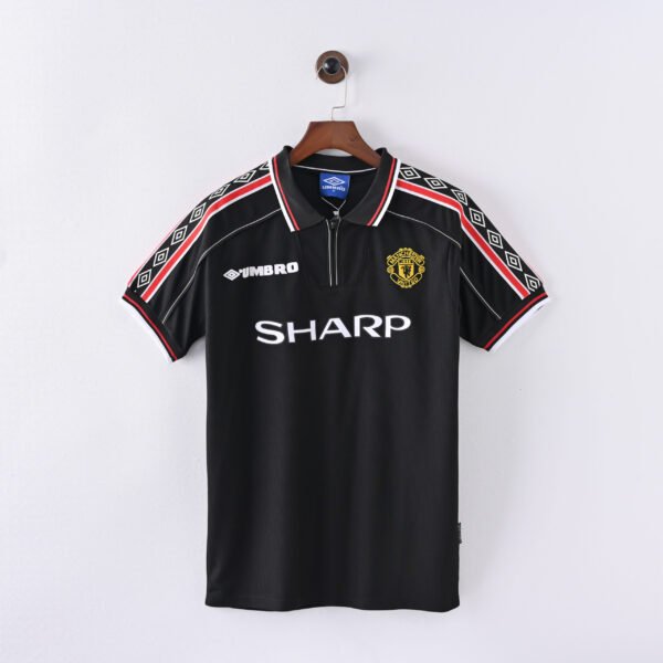 Manchester United Retro 1998/99 Black Jersey