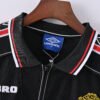 Manchester United Retro 1998/99 Black Jersey - Image 3